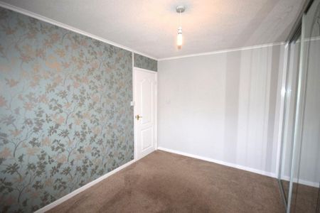2 bedroom bungalow to rent - Photo 3