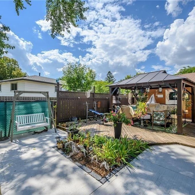 For Lease - 551 Chamberlain Road Unit# UPPER, Burlington, Ontario - Photo 1