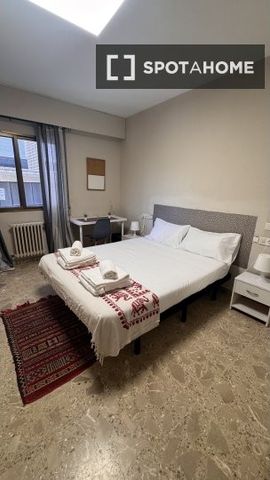 valencia, Valencian Community 46002 - Photo 3