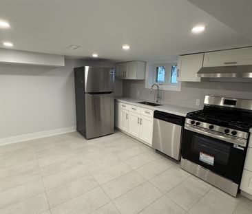 For Lease - 88 Spruce Street Unit# 5 (BSMT), Aurora, Ontario - Photo 3