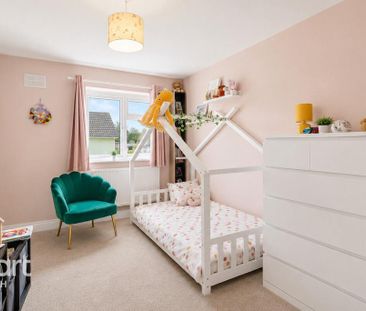 3 bedroom end of terrace house to rent - Photo 4