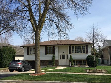 For Lease - 2294 Wyandotte Drive, Oakville, Ontario - Photo 5