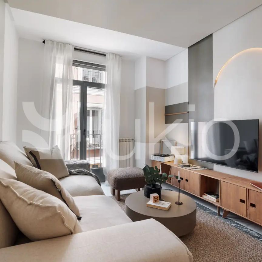 Apartamento de alquiler en Calle de la Farmacia, Justicia - Chueca - Foto 1