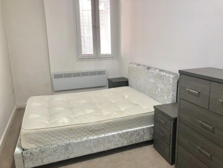 1 Bed Flat, Hounds Gate House, NG1 - Photo 4