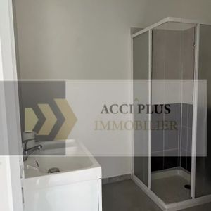 Location Appartement 2 pièces 29m² NIMES 30000 - Photo 2