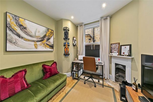 2 bedroom maisonette to rent - Photo 1