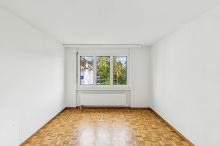 4.5-Zimmer-Wohnung mit Balkon an ruhiger Lage - Foto 4