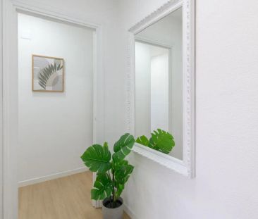 Room in a shared 4-bedroom apartment for rent in Getafe, all bills included. - Photo 6