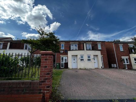 Waterside Close, Parkfields, Wolverhampton - Photo 3