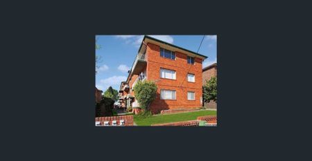 Modern, Spacious Apartment Ideally Situated in the Heart of Lakemba! - Photo 5