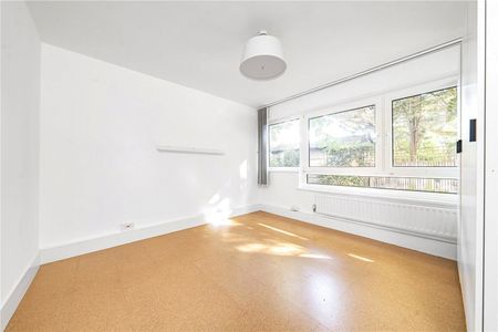 Kings Road, Richmond, Middlesex, TW10 - Photo 5