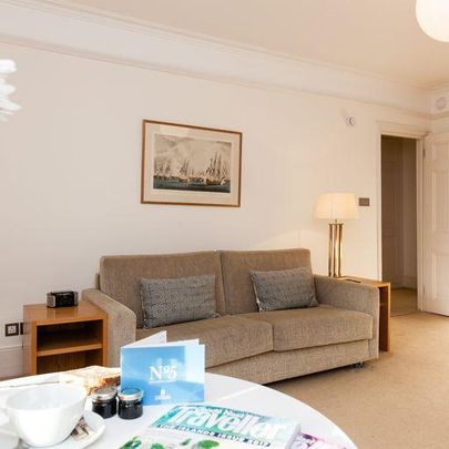 2 bedroom serviced apartment to rent - Photo 1