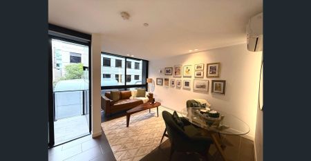 Stylish 1-Bedroom Apartment in Peaceful Southbank Pocket - Photo 4