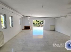 Μεζονέτα για ενοικίαση - Βουλιαγμένη, - Photo 1