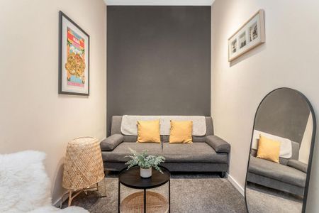 2 bedroom serviced apartment to rent - Photo 5