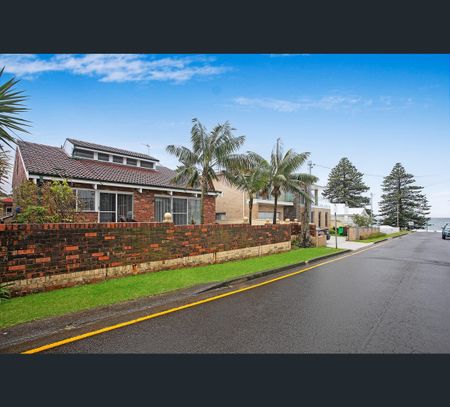 8 Wilson Street, Shellharbour, NSW 2529 - Photo 4