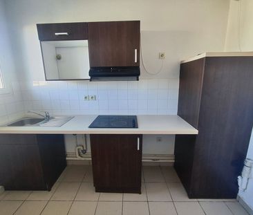 Location Appartement 2 pièces 37m² TOURS 37100 - Photo 3