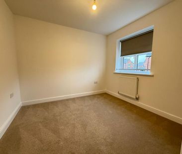 4 bedroom detached house to rent - Photo 5