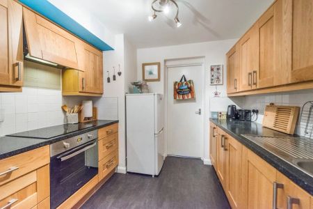 Graham Road, Sheffield, S10 - Photo 3