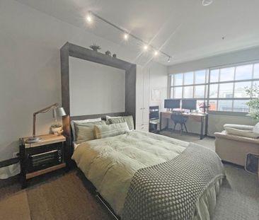 ***Welcome to E305A at Revolucion Apartments*** - Photo 5