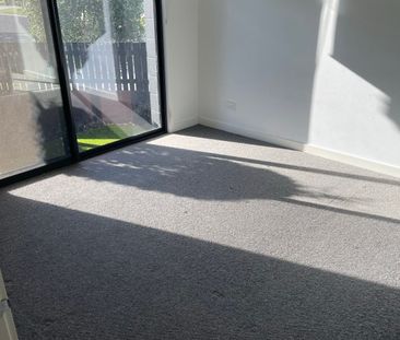 Point Cook - Photo 5