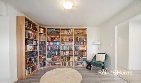 Family Home Located in the Adelaide Foothills - Photo 3