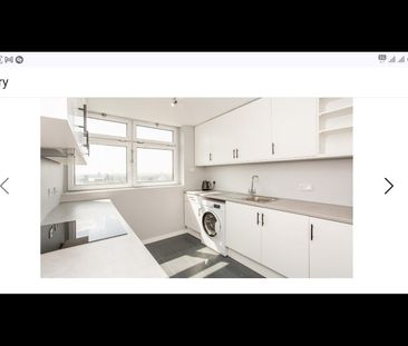 2 Bed Flat, Elmslie Point, E3 - Photo 4