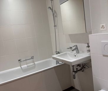 Appartement de 5p aux Eaux-Vives - Photo 3