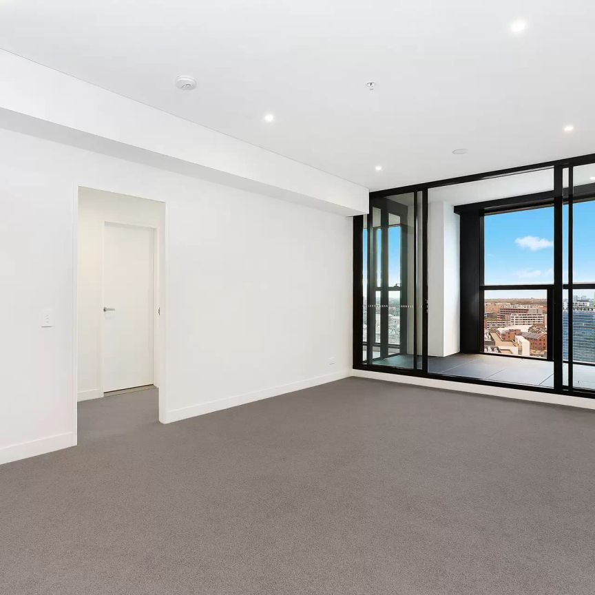 MGM MARTIN - TWO BEDROOM APARTMENT - Photo 1