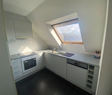 Duplex Appartement met twee slaapkamers en autostaanplaats - Photo 1