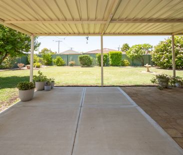 Three Bedroom Home in Waikiki - Photo 3