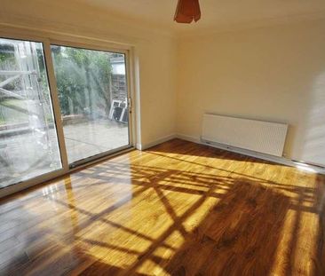 Carlton Avenue, Westcliff-on-sea, SS0 - Photo 1