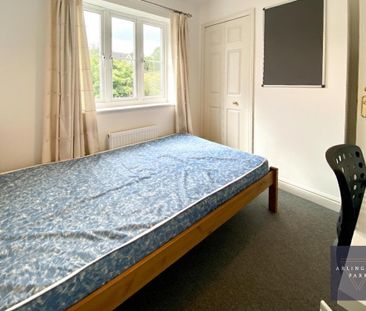 4 bedroom private hall to rent - Photo 2