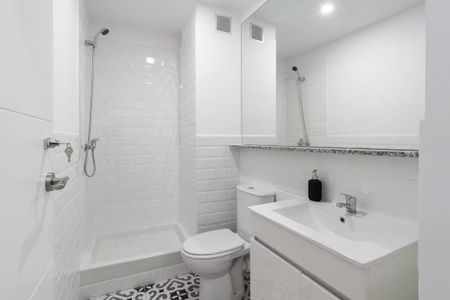 Carrer del Carme, Barcelona, Catalonia 08001 - Photo 4