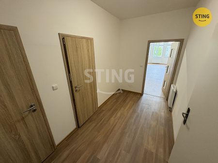 Pronájem bytu 1+kk 47 m² - Фото 3