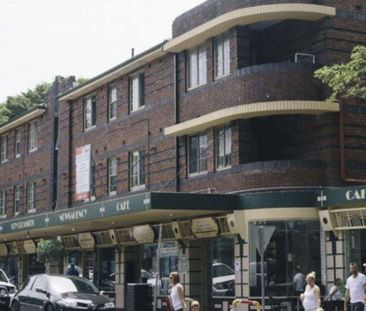 Charming Art Deco apartment - Photo 3