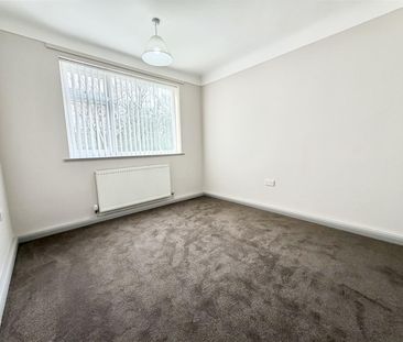 Berkeley Court, Wirral - Photo 2