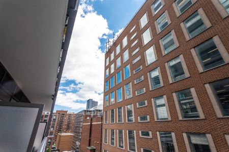 For Lease - 39 Roehampton Avenue Unit# 405, Toronto, Ontario - Photo 5