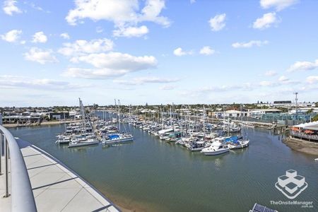 Penthouse Retreat - Photo 4