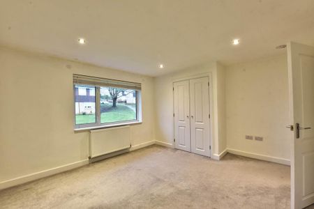 3 bedroom terraced house to rent - Photo 2