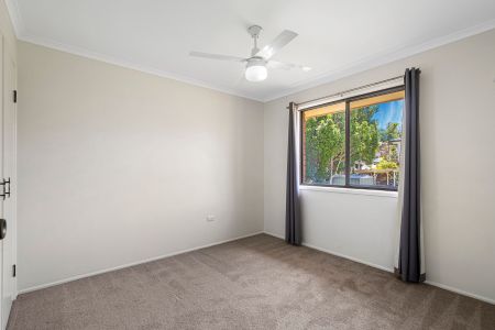 Cosy townhouse in a superb location - Photo 5