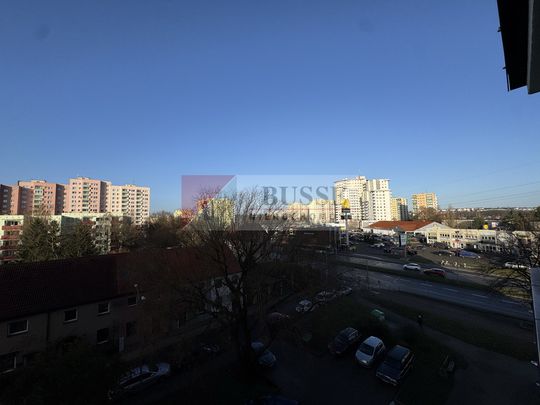 2 pokoje po remoncie! Balkon! Parking - Фото 1