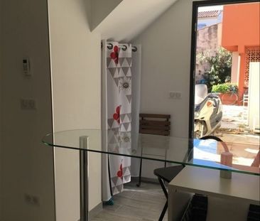 APPARTEMENT LA CIOTAT - 1 pièce(s) - 22.39 m2, - Photo 2