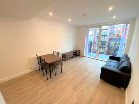 2 bedroom apartment to rent - Photo 4