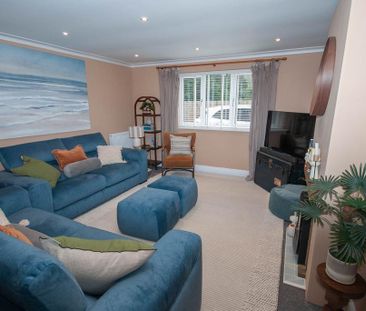 5 bedroom semi-detached house to rent - Photo 3