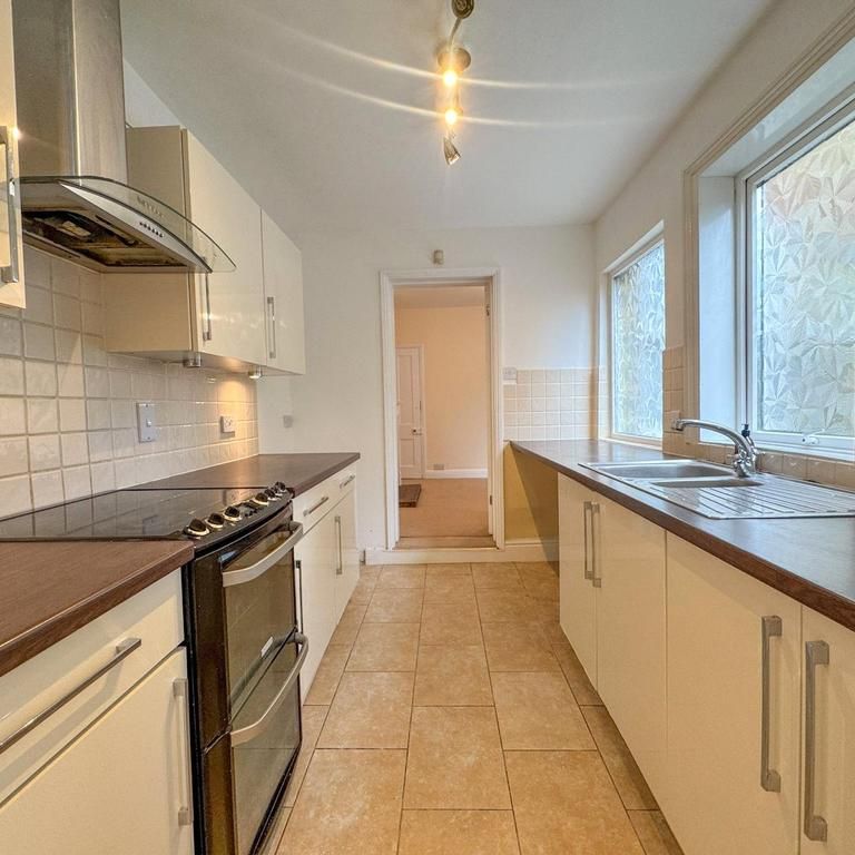 2 bedroom terraced house to rent - Photo 1