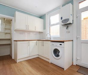 North Holmes Road, Canterbury, CT1 1QR, Kent - Photo 3