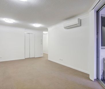 Labrador Apartment - Central Location - Photo 3