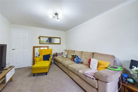 2 bedroom semi-detached house to rent - Photo 2