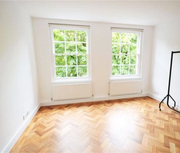 2 Bedroom Flat / Apartment - St. Cross Road, Winchester - Photo 2